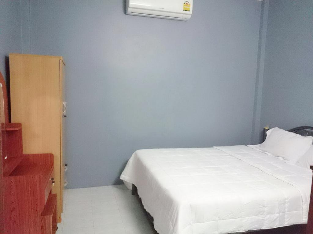 Pasak Holiday Six 2930 Phuket Rum bild